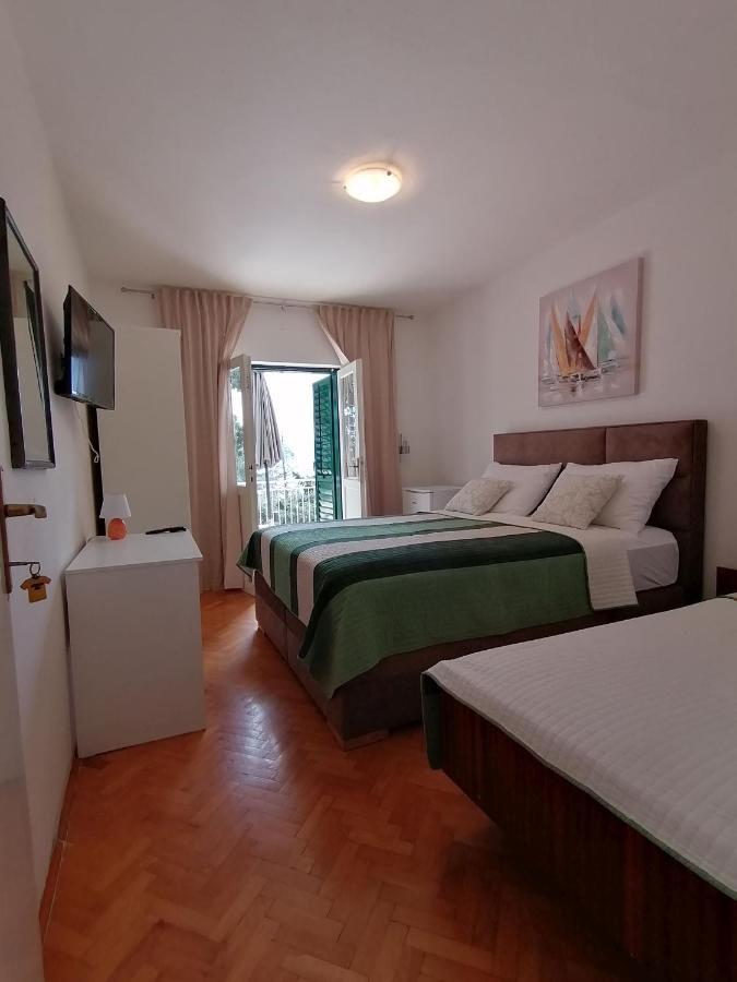 Apartment Borovi With Terrace And Parking Podaca Zewnętrze zdjęcie