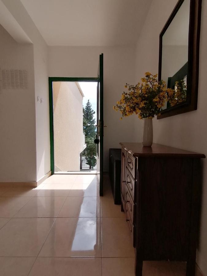Apartment Borovi With Terrace And Parking Podaca Zewnętrze zdjęcie